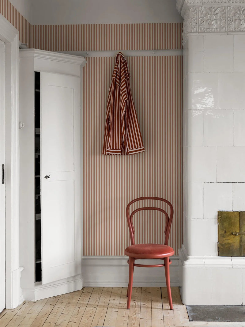 MÖLLE STRIPE wallpaper