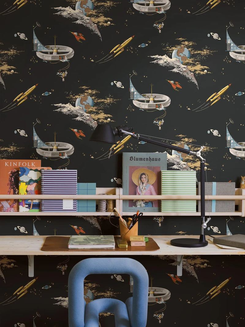 SPACE ADVENTURE tapeet