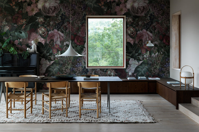 DARK FLORAL wallpanel